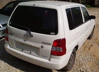 2001 Mazda Demio