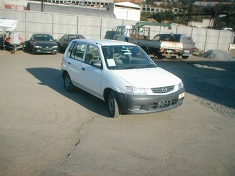 2001 Mazda Demio