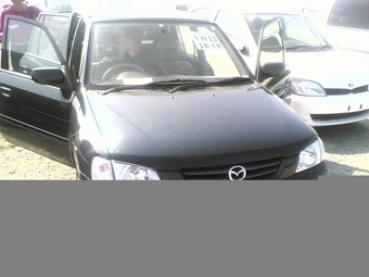 2001 Mazda Demio