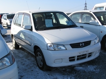 2001 Mazda Demio