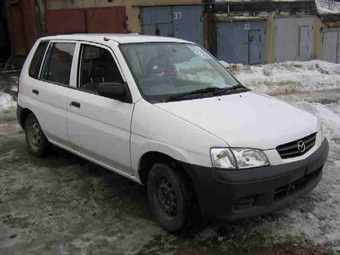 2001 Mazda Demio