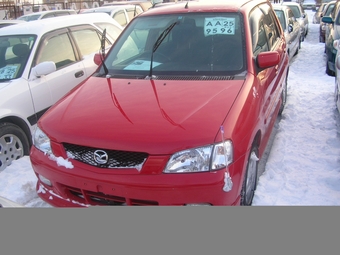 2001 Mazda Demio