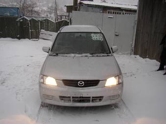 2001 Mazda Demio