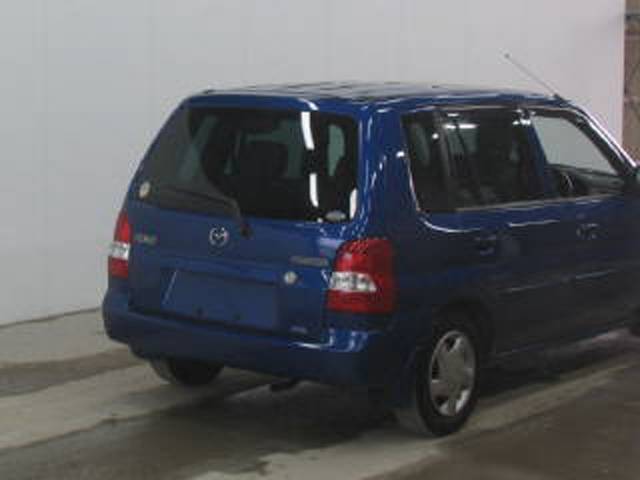 2001 Mazda Demio