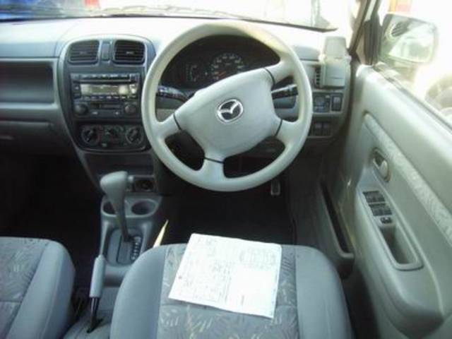 2001 Mazda Demio