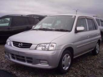 2001 Mazda Demio