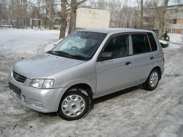 2001 Mazda Demio