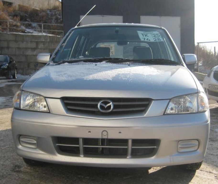 2001 Mazda Demio