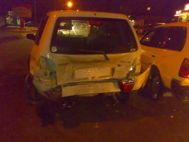2001 Mazda Demio