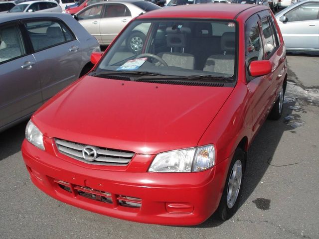 2001 Mazda Demio