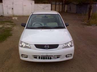 2001 Mazda Demio