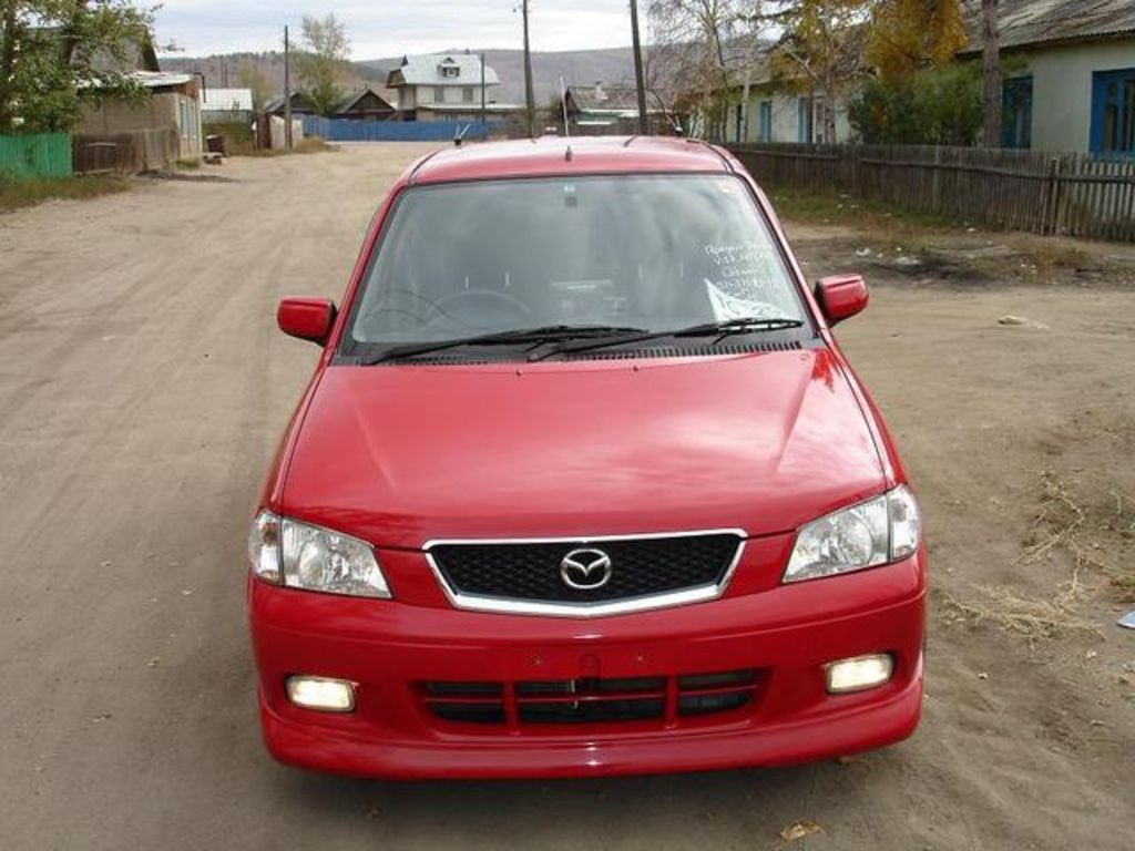 2001 Mazda Demio