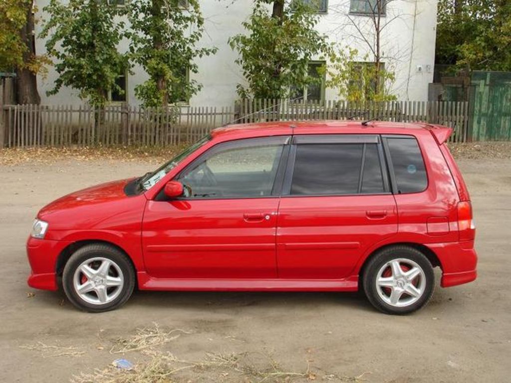 2001 Mazda Demio