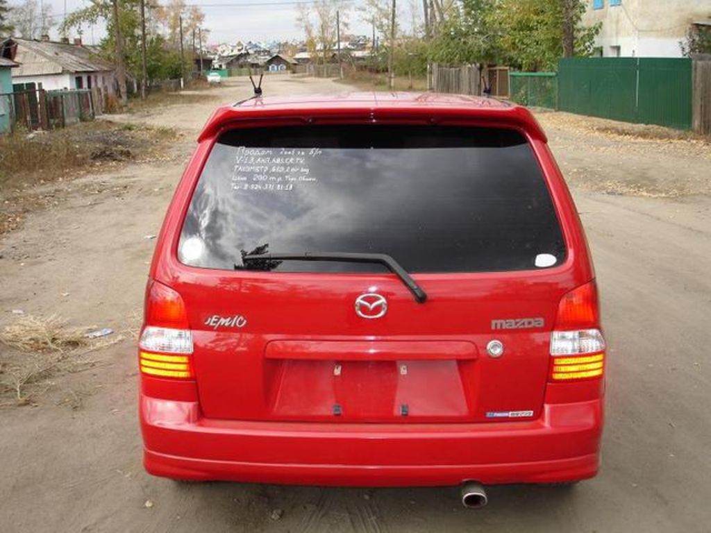 2001 Mazda Demio