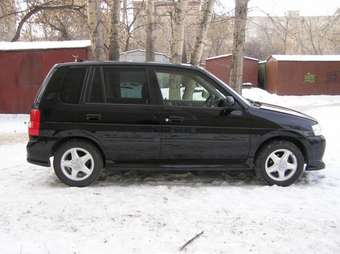 2001 Mazda Demio