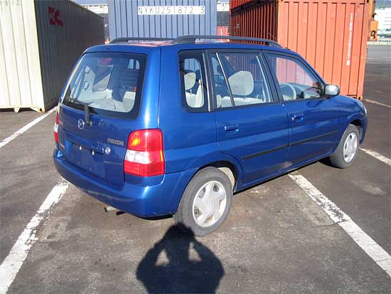 2001 Mazda Demio Pictures