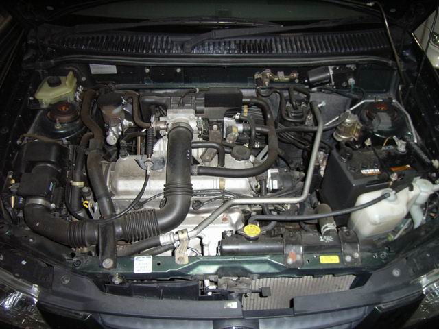 2001 Mazda Demio Images