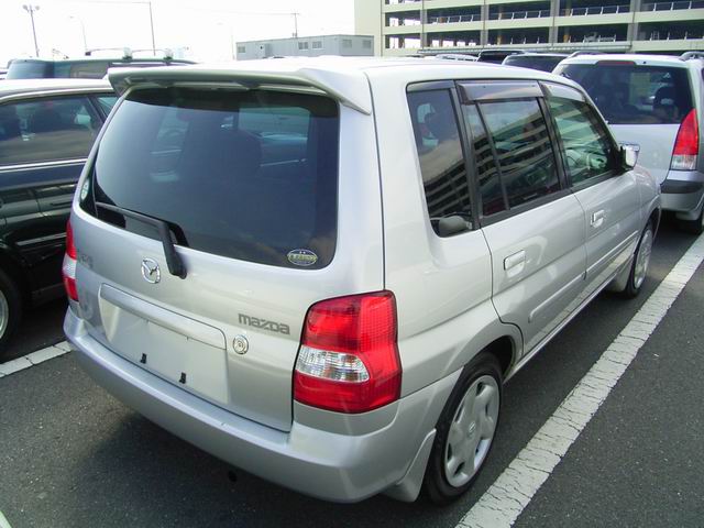 2001 Mazda Demio Wallpapers