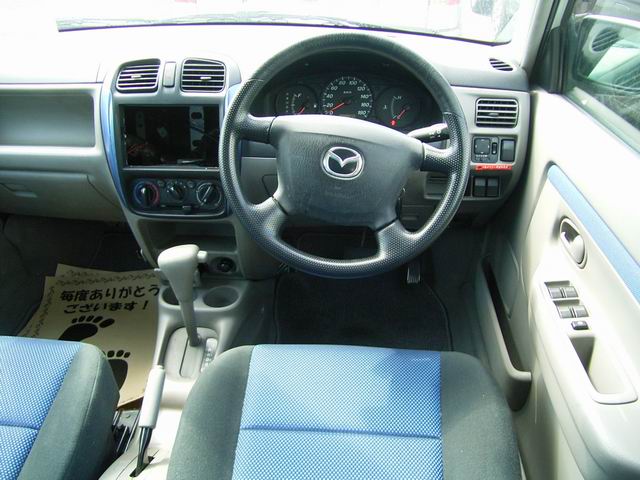 2001 Mazda Demio Pictures