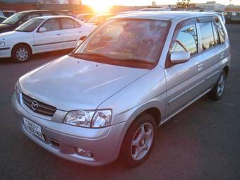 2001 Mazda Demio Pics