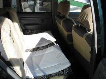 2001 Mazda Demio Pics
