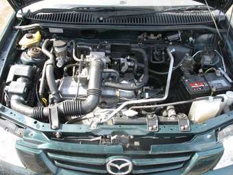 2001 Mazda Demio Photos