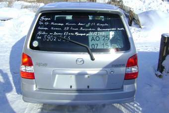 2001 Mazda Demio Pictures