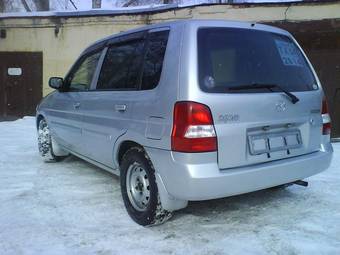 2001 Mazda Demio Pictures
