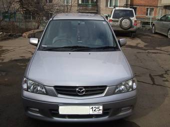 2001 Mazda Demio Photos