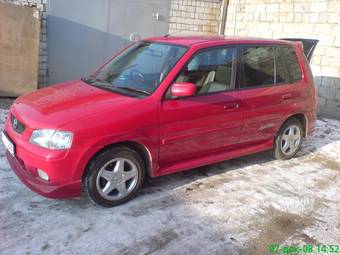 2001 Mazda Demio Photos