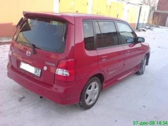 2001 Mazda Demio Photos