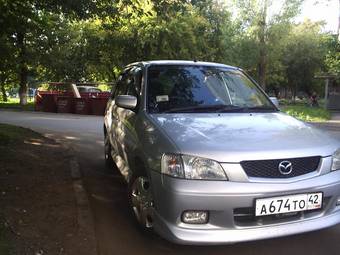 2001 Mazda Demio Pictures