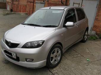 2001 Mazda Demio Wallpapers