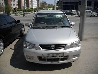 2001 Mazda Demio Pictures