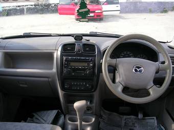 2001 Mazda Demio Images