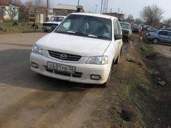 2001 Mazda Demio Pics