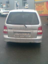 2001 Mazda Demio Photos