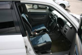 2001 Mazda Demio Wallpapers