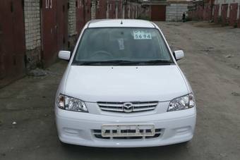 2001 Mazda Demio Pictures