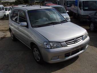 2001 Mazda Demio Pictures