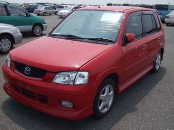 2001 Mazda Demio Photos