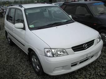 2001 Mazda Demio Pictures