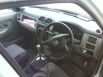 2001 Mazda Demio Photos