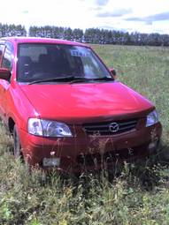 2001 Mazda Demio Pics