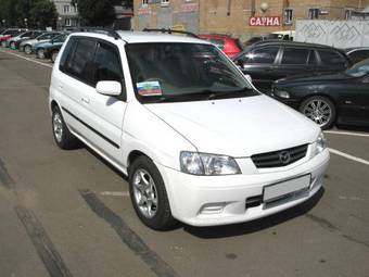 2001 Mazda Demio Pictures
