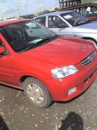 2001 Mazda Demio Pictures