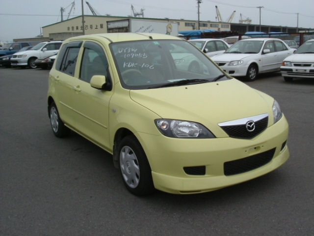 2002 Mazda Demio