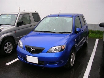 2002 Mazda Demio