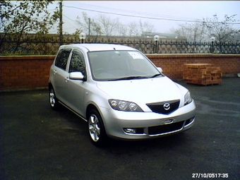 2002 Mazda Demio