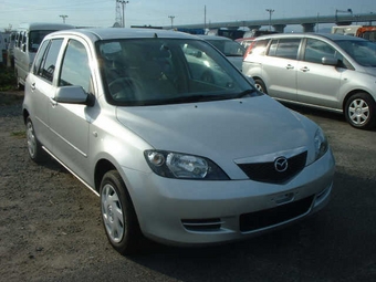 2002 Mazda Demio